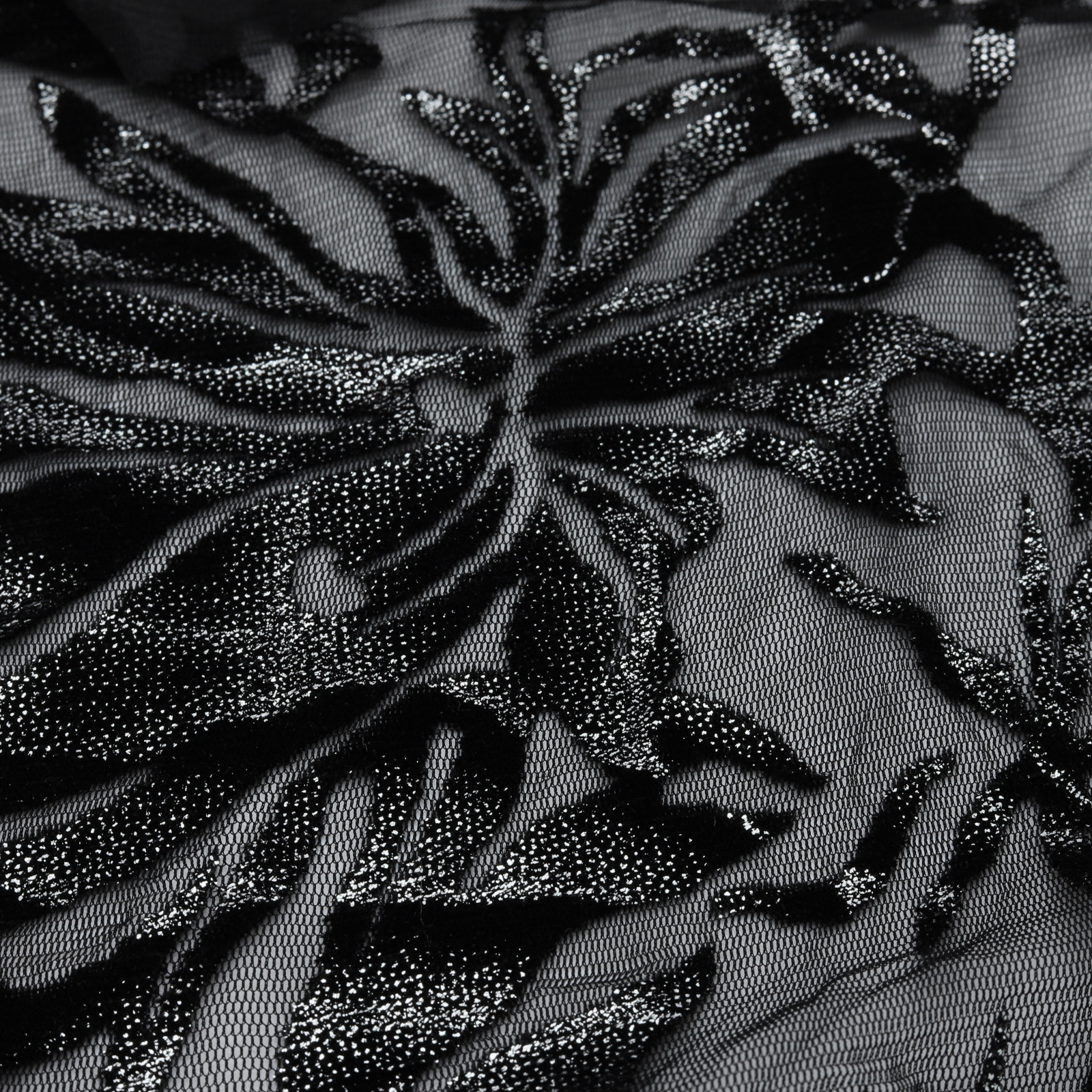 Tulle à motifs texturés