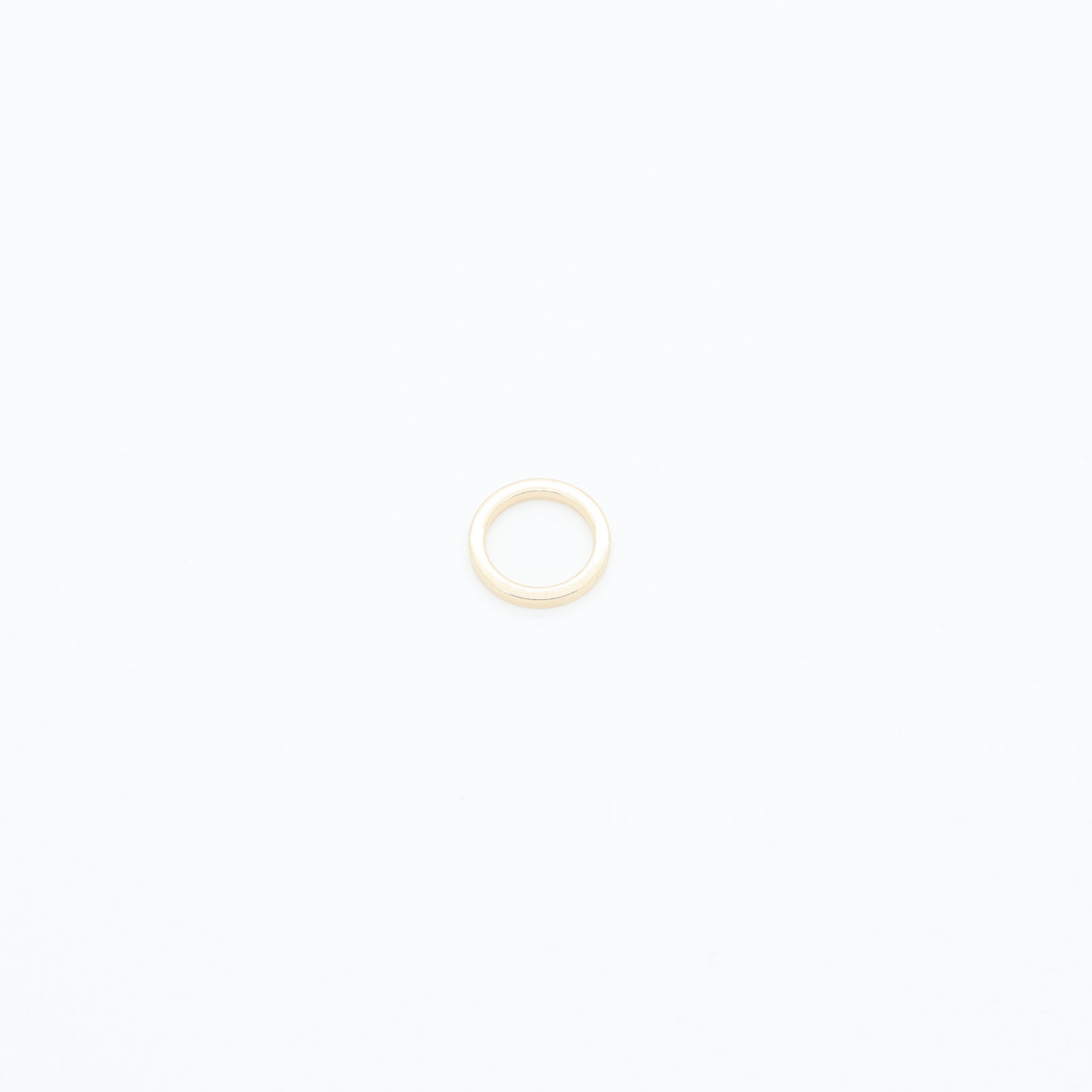 | Petite boucle en forme de O 10 mm en métal doré | D'YRSAN