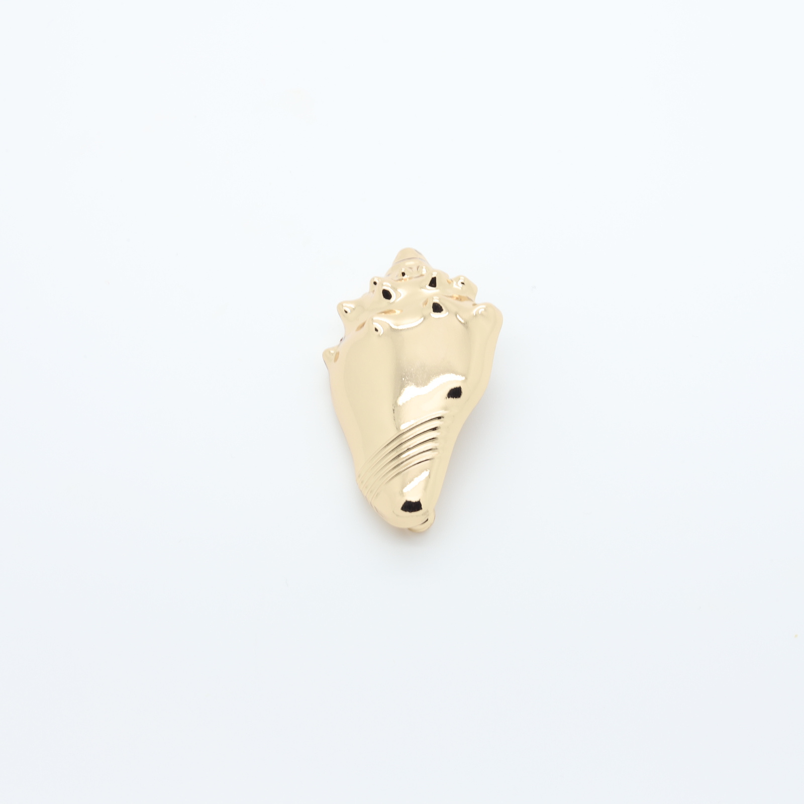 | Seashell-shaped gold-plated metal band D'YRSAN