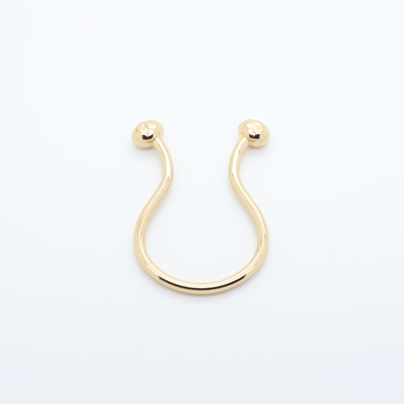 Large-format gold-plated metal divider