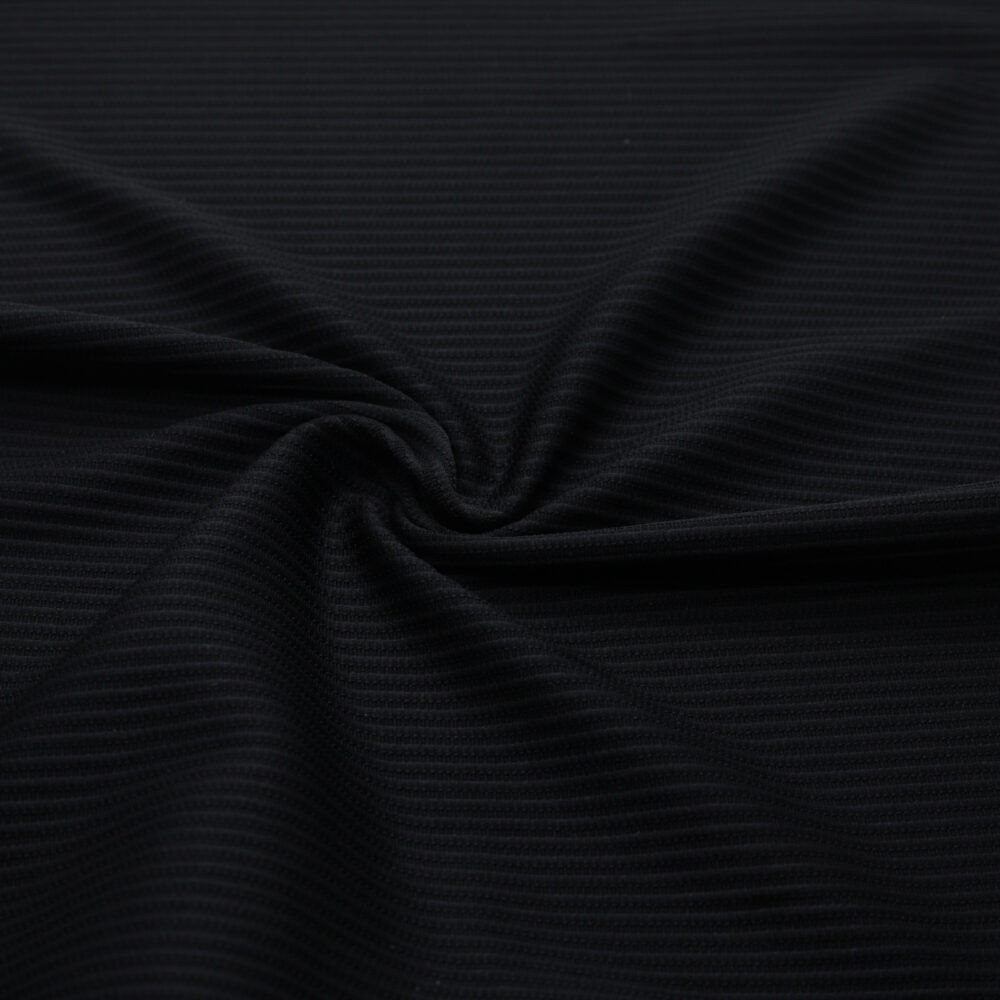Jacquard fines rayures noires, mercerie D'YRSAN