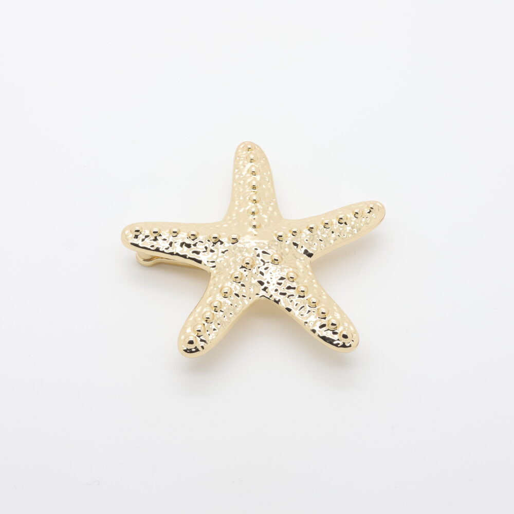 Argola estrela-do-mar em metal dourado