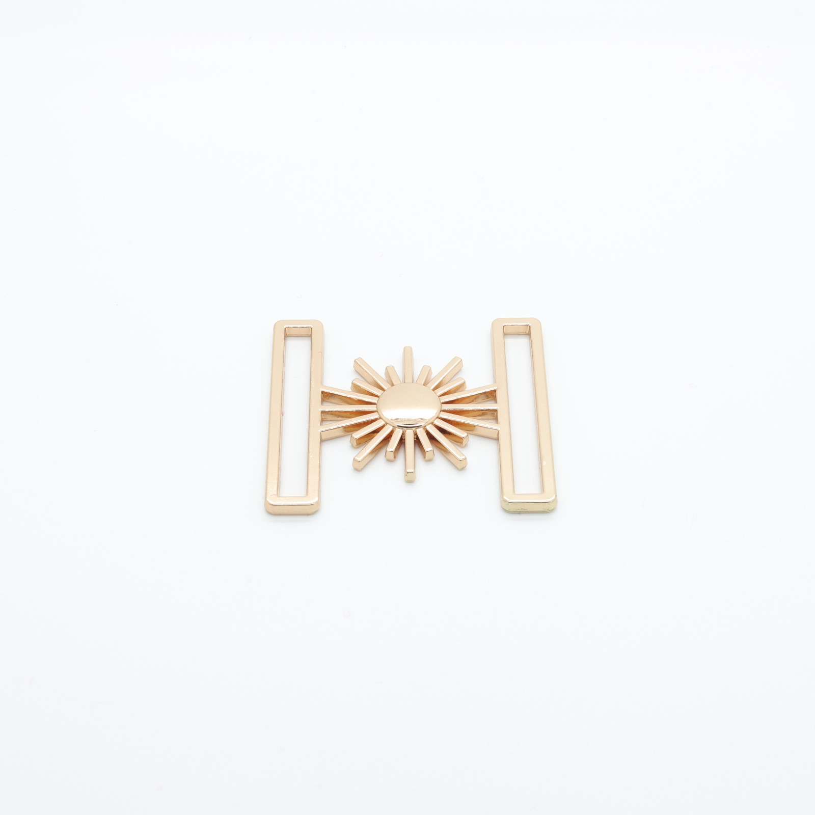 | Connettore Sun con barra metallica dorata | D'YRSAN