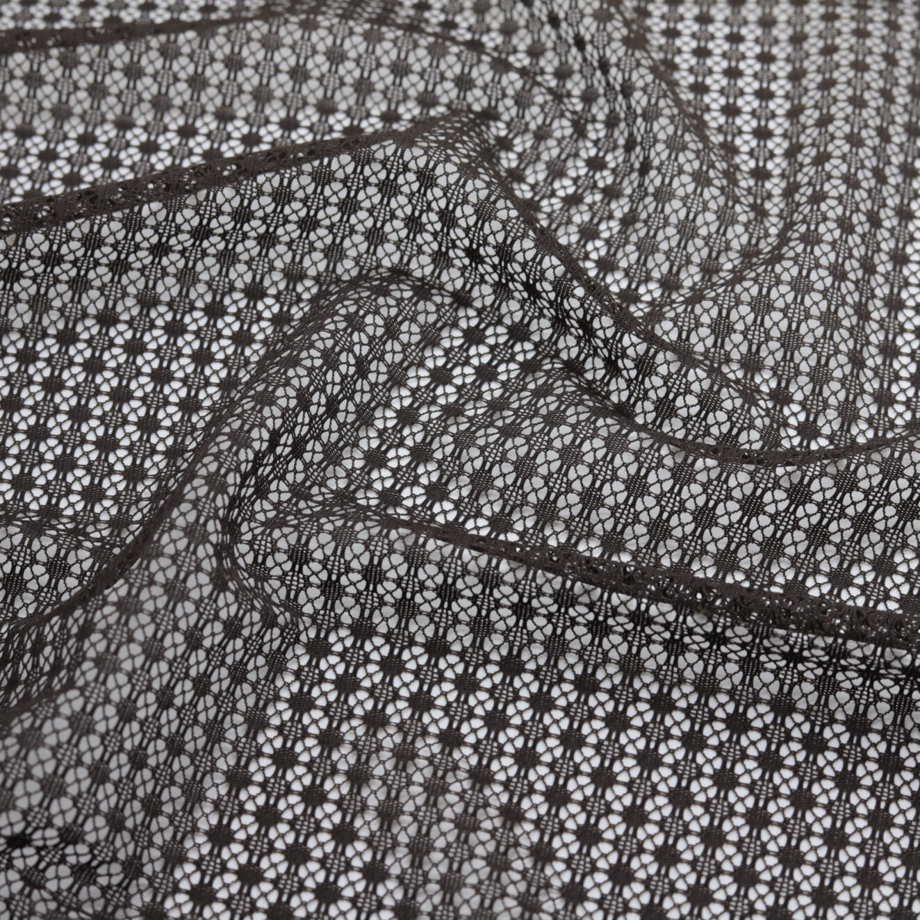 Brown jacquard fishnet with geometric pattern - Roll 50M | D'YRSAN Brown jacquard fishnet with geometric motifs