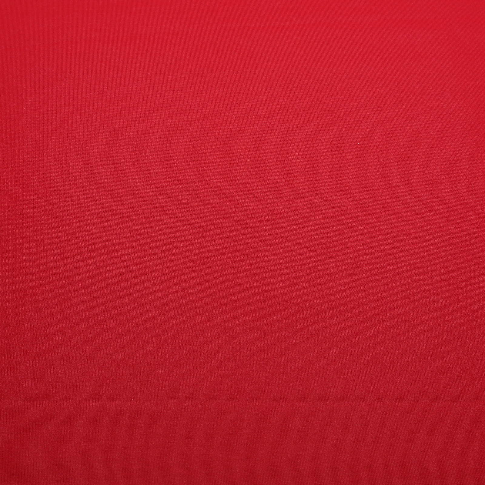 tissu maille haute brillance rouge