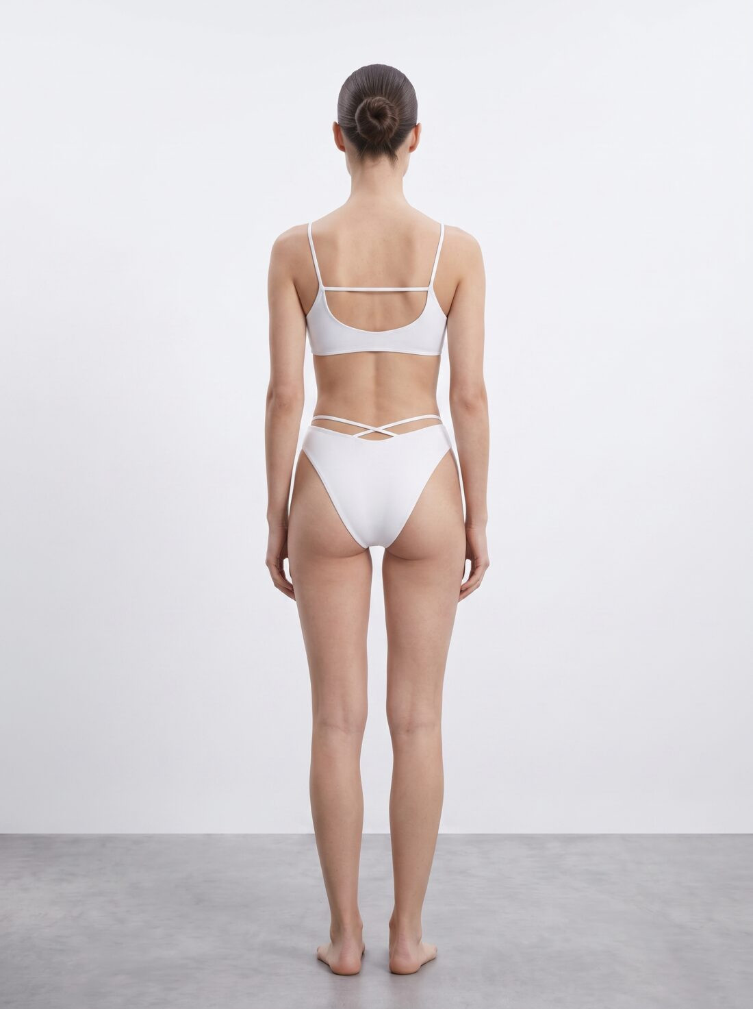 DYSW-212 Bikini brassière et tanga à doubles liens