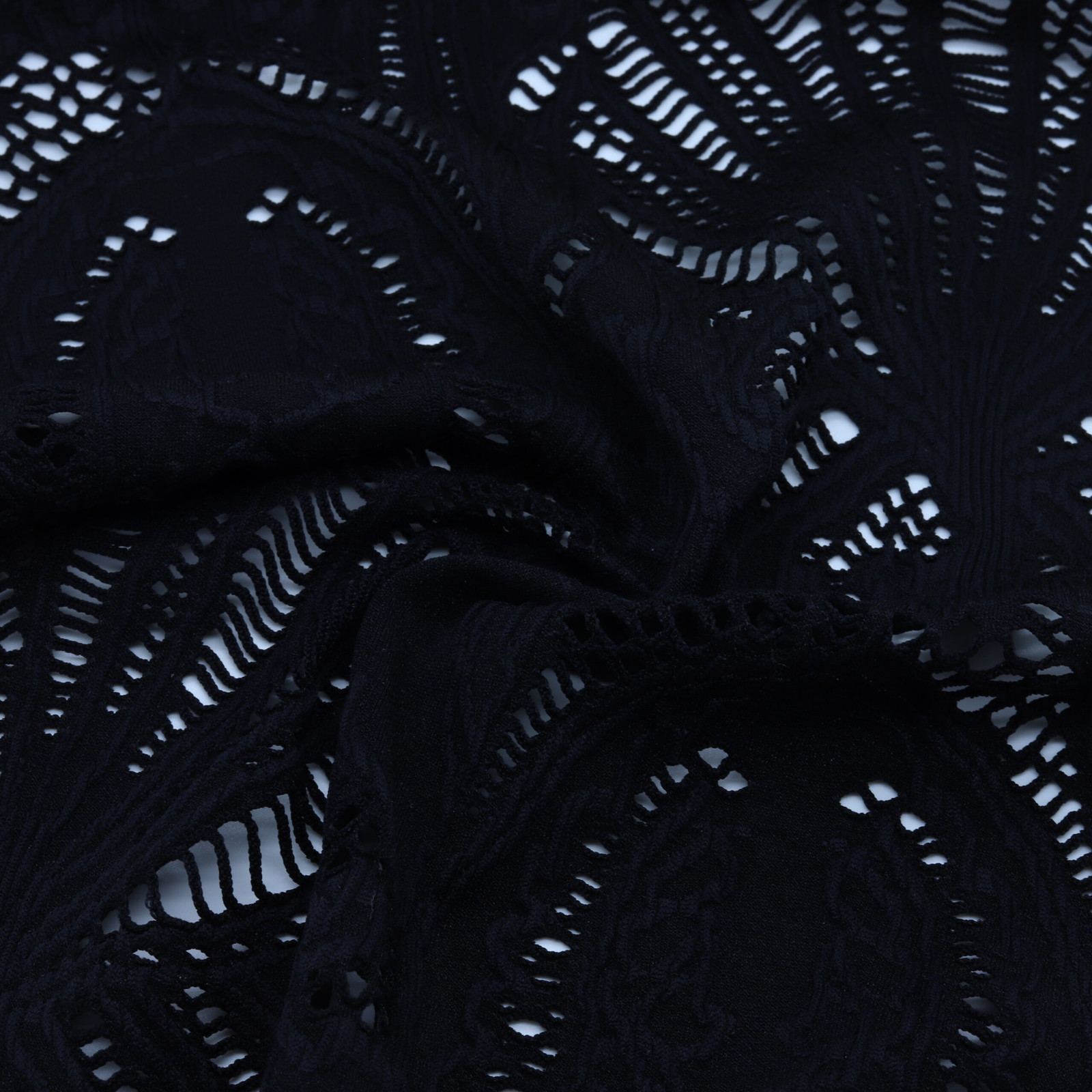 Tissu jacquard ajouré graphique Bleu nuit | D'YRSAN Tissu jacquard ajouré graphique Bleu nuit · DY98607 · D'YRSAN