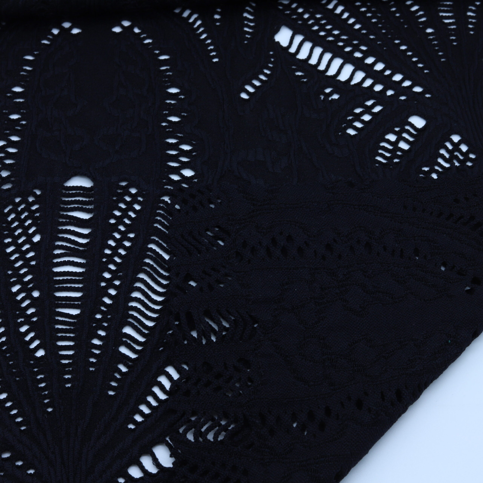 Tissu jacquard ajouré graphique Bleu nuit · DY98607 · D'YRSAN