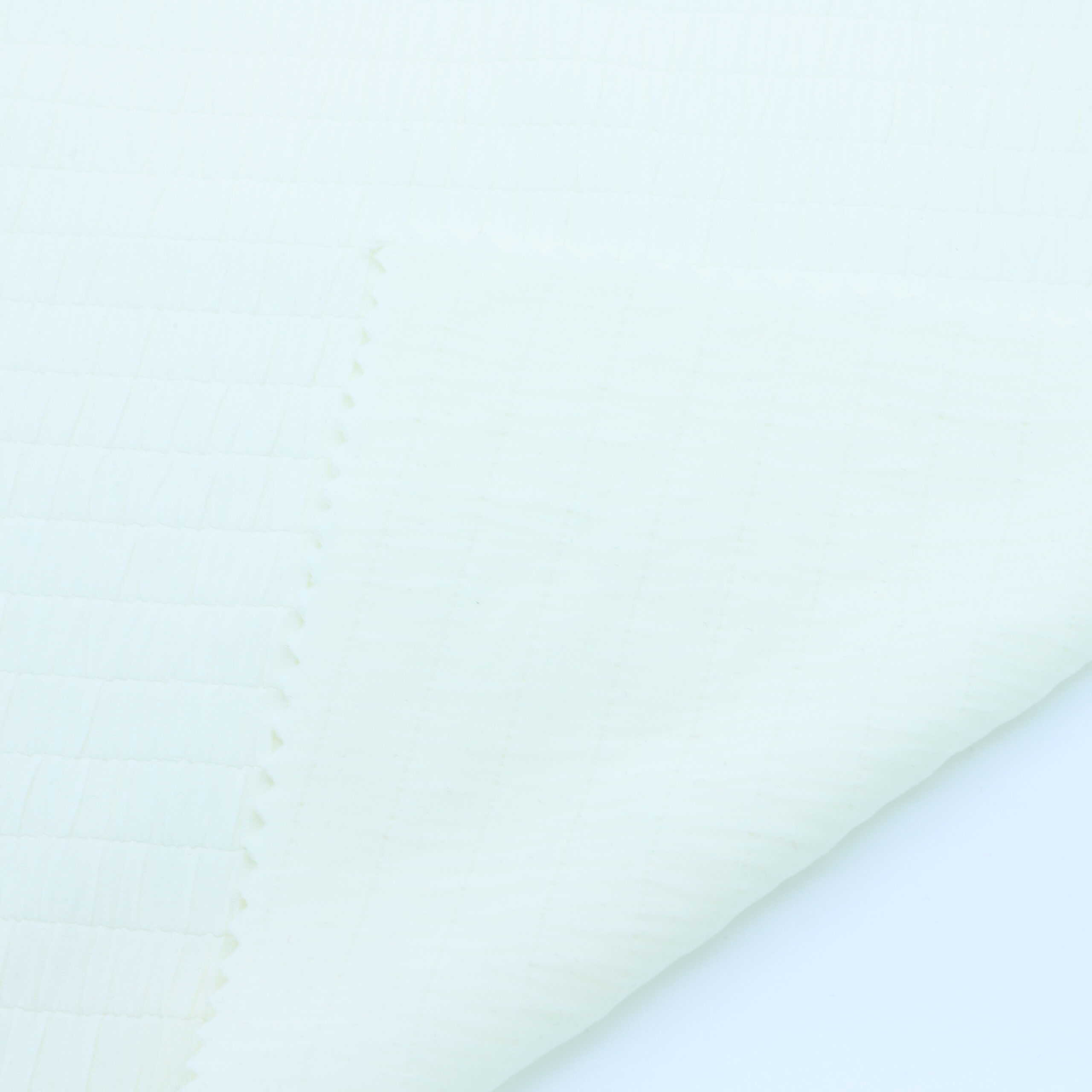 Tessuto in microfibra a coste bianca · DY72471 · D'YRSAN