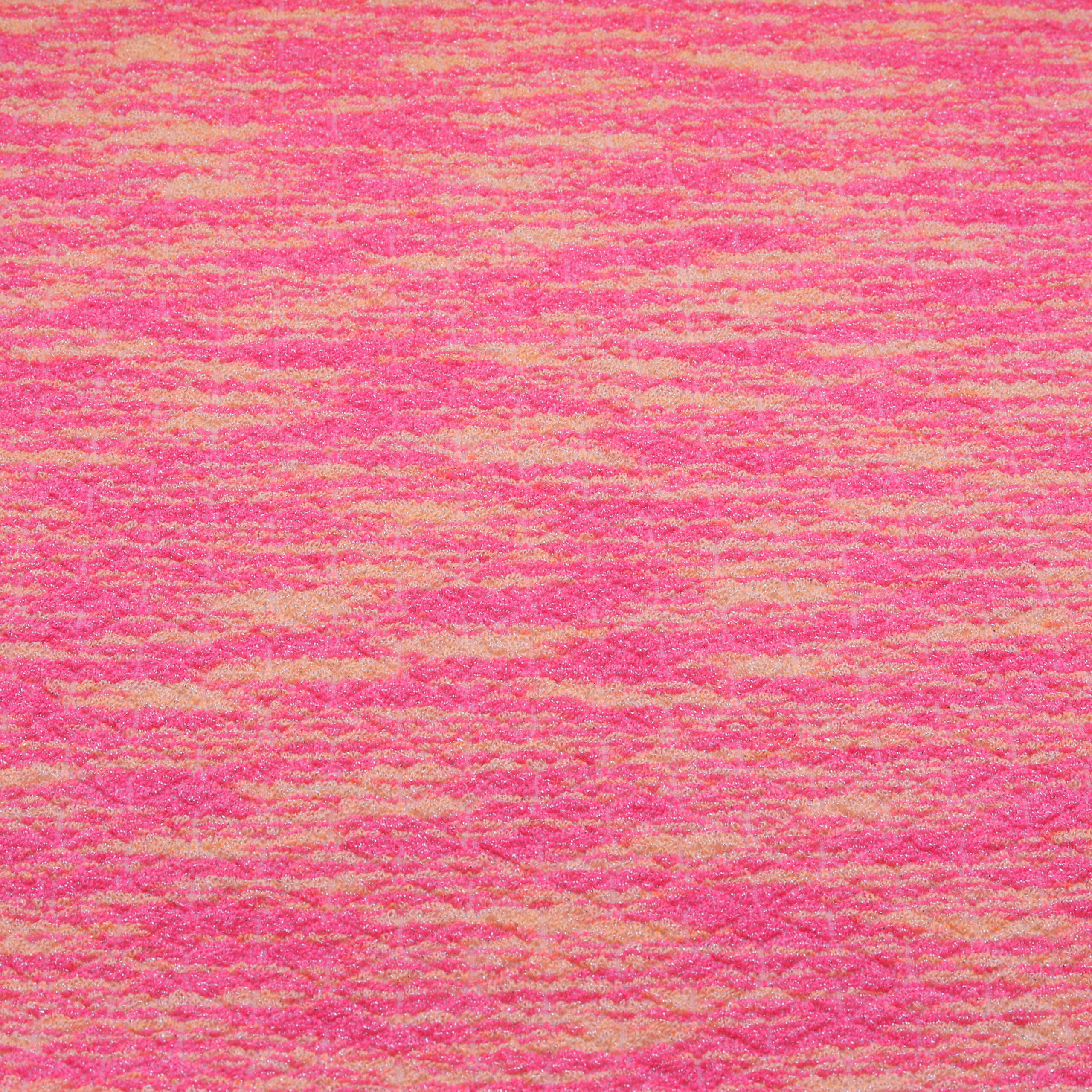 Tejido de traje de baño de lúrex texturizado, rosa coral · DY81113 · D'YRSAN